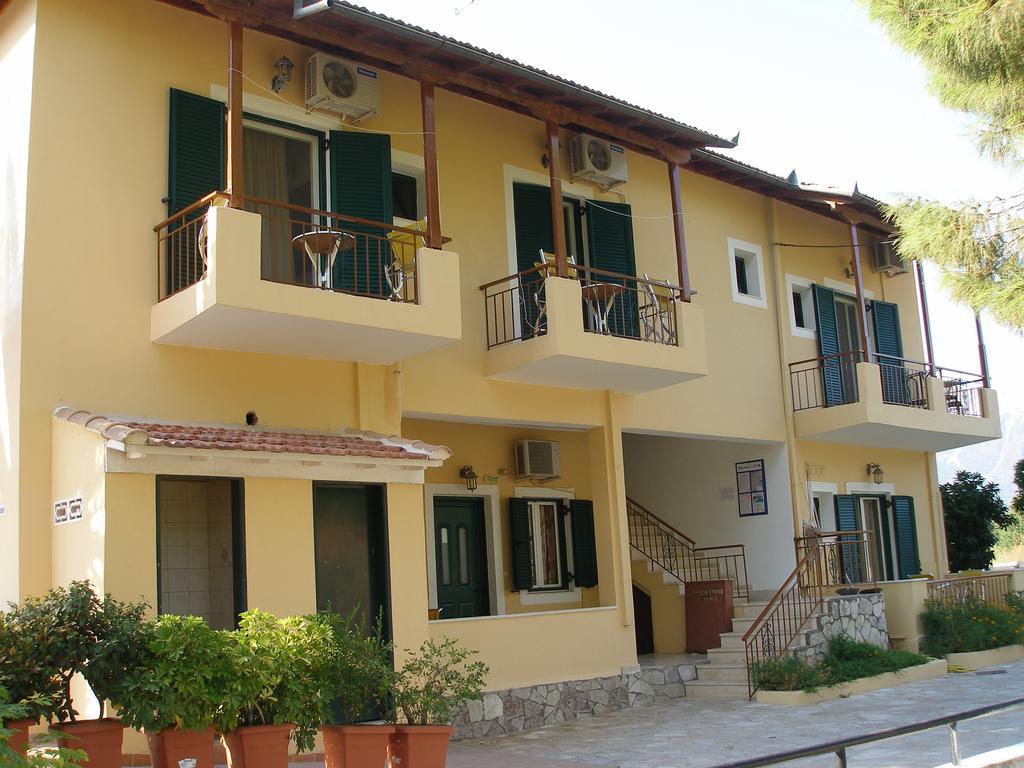Michalis Place Apartments Васілікі Екстер'єр фото